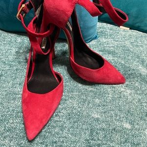 Guess women's high heel shoes